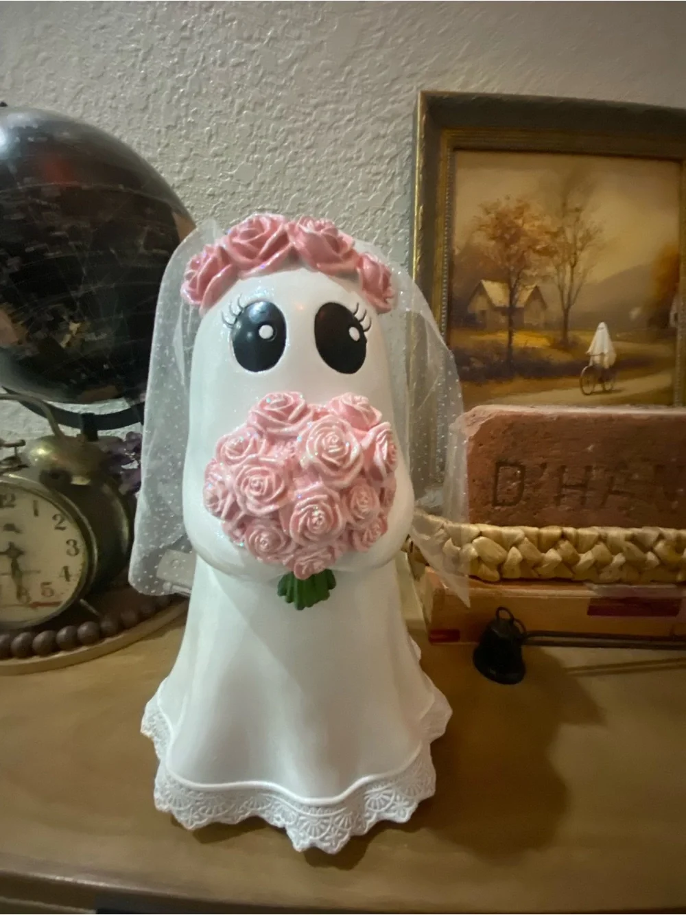 Bridal ghost Halloween figure